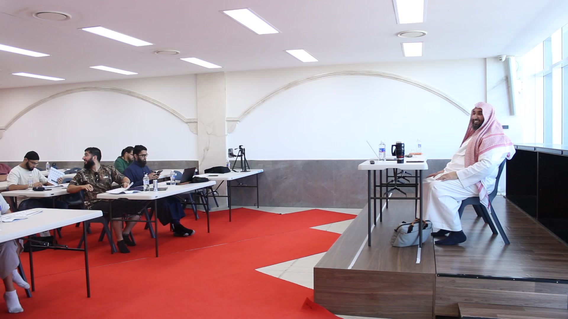 A Shurayh class in session